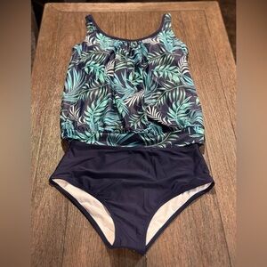 Yonique 2 Piece full coverage top tankini Swim‎ Suit, sz M, NWT conservative